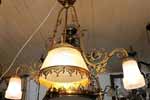 marinus-licht.nl: antieke gaslamp met 2 armen en een grote kap in het midden