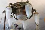 marinus-licht.nl: Antieke plafonniere met 5 peervormige lampen en een halve bol in het midden