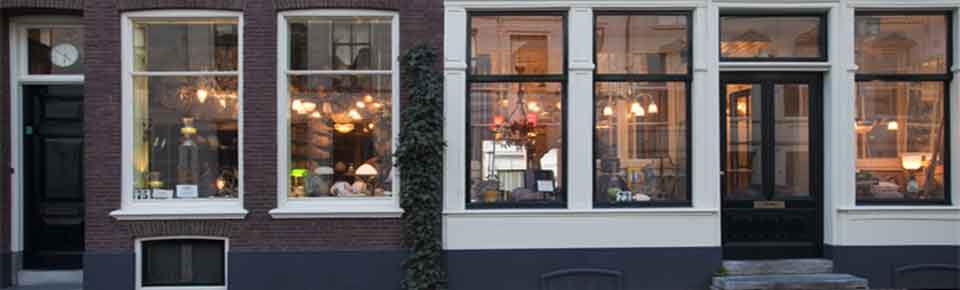 Marinus-licht lampenwinkel in de Lange Nieuwstraat 75-73 in Utrecht